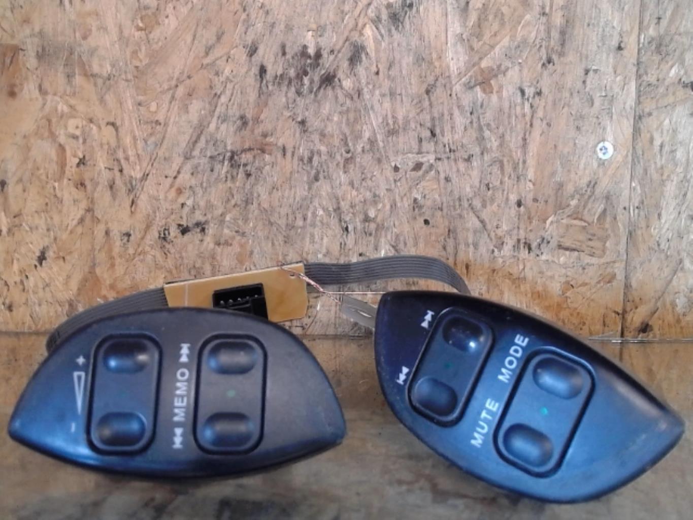 Commande autoradio CITROEN XSARA PICASSO PHASE 1 Diesel - 1