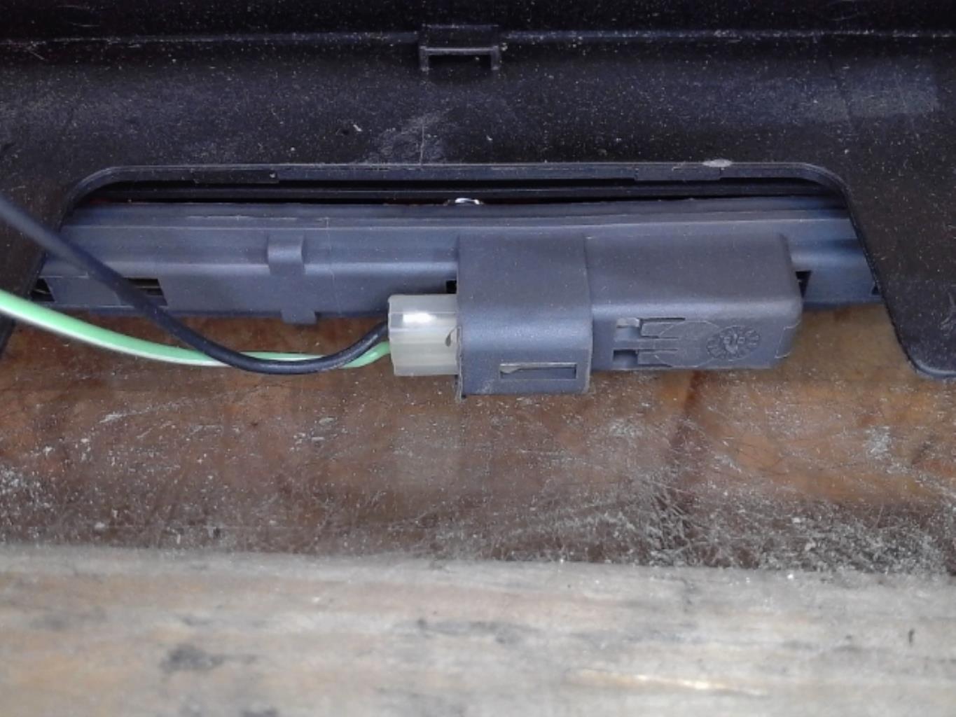 Feu arriere stop central SUZUKI WAGON-R PHASE 2 Essence - 1