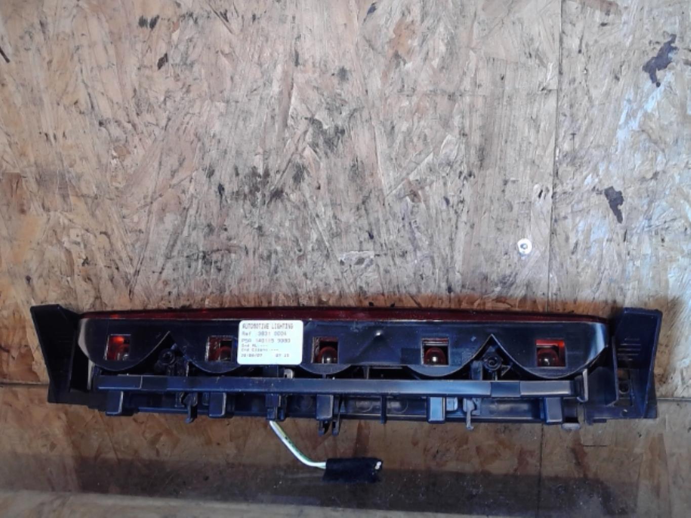 Feu arriere stop central CITROEN C8 Diesel - 1