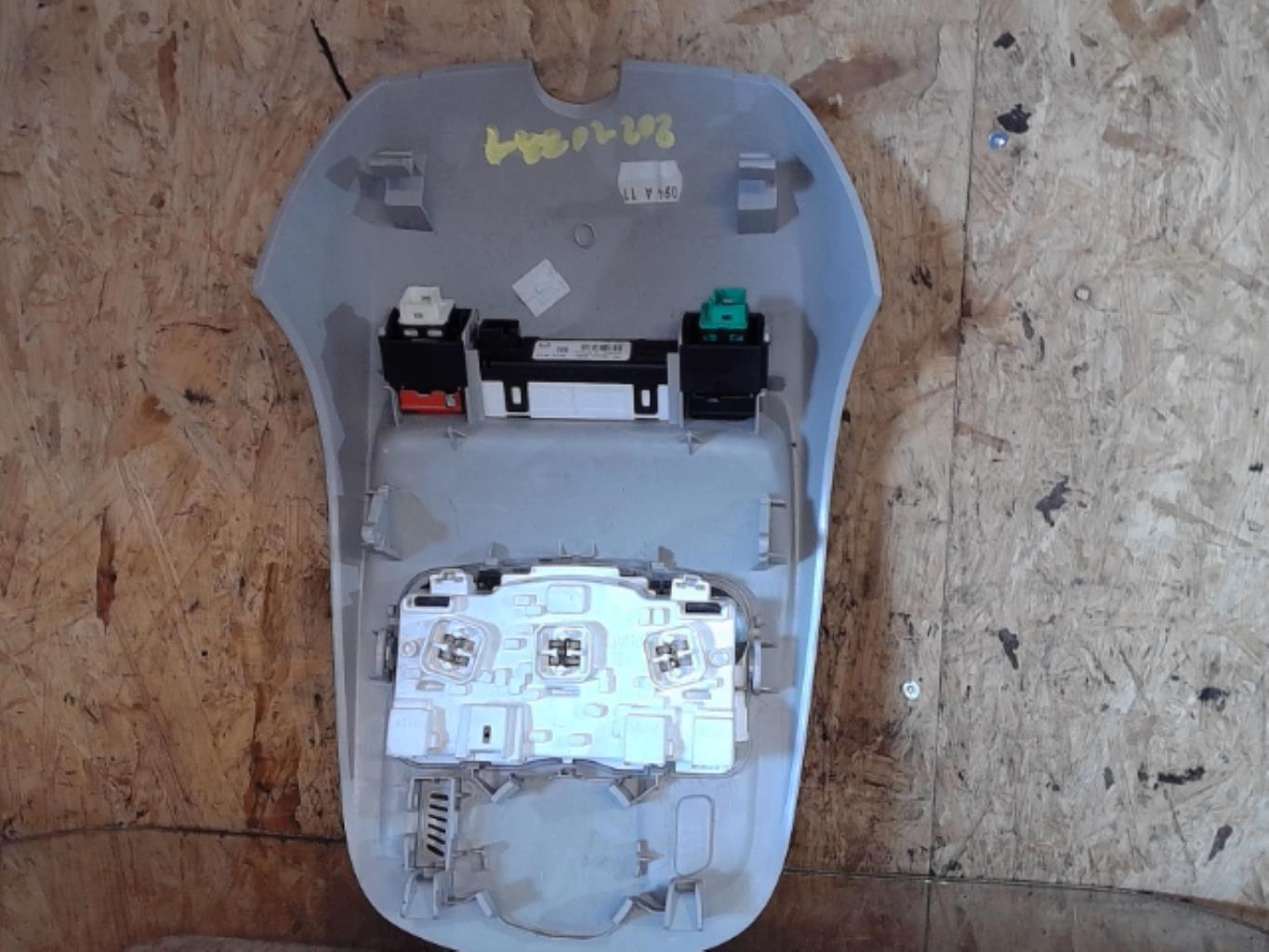 Eclairage de plafonnier CITROEN C4 2 PHASE 1 Diesel - 1