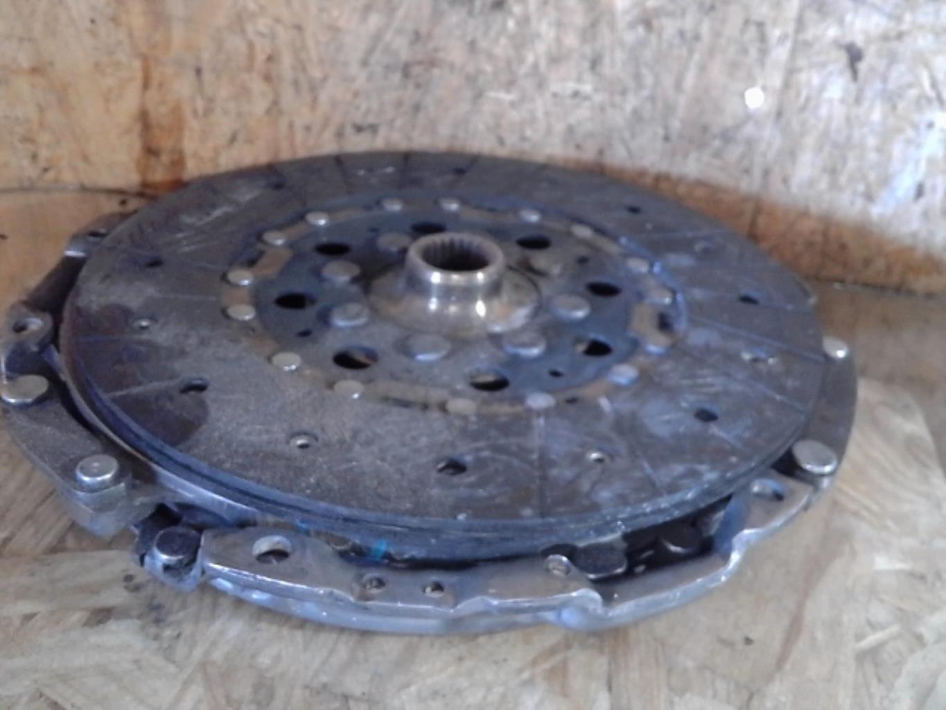Embrayage CHEVROLET CAPTIVA PHASE 1 Diesel - 1