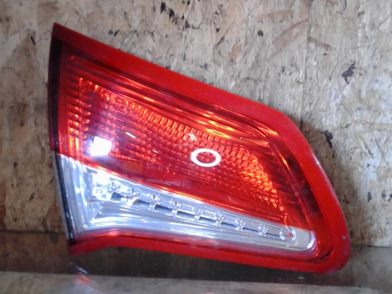 Feu arriere secondaire gauche (feux) CITROEN C4 2 PHASE 1 Diesel - 1