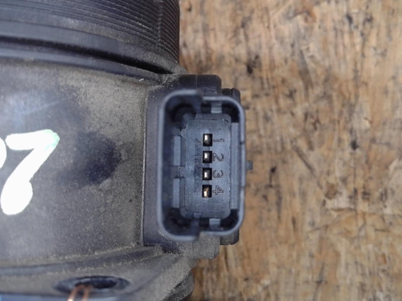 Debitmetre PEUGEOT 407 PHASE 1 BREAK Diesel - 1