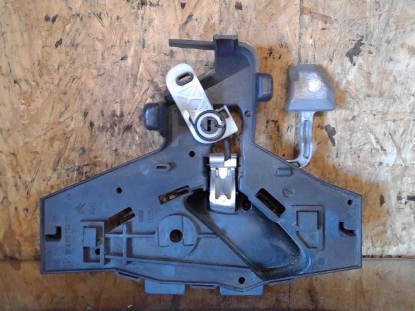 Poignee interieur avant gauche CITROEN C5 1 PHASE 2 Diesel - 1