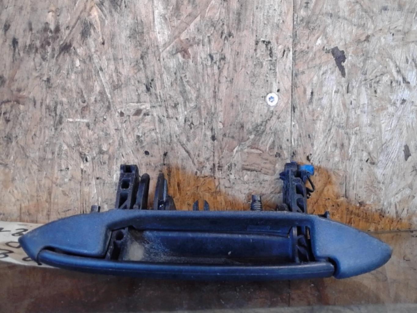 Poignee porte avant droit RENAULT CLIO 2 PHASE 2 Diesel - 1