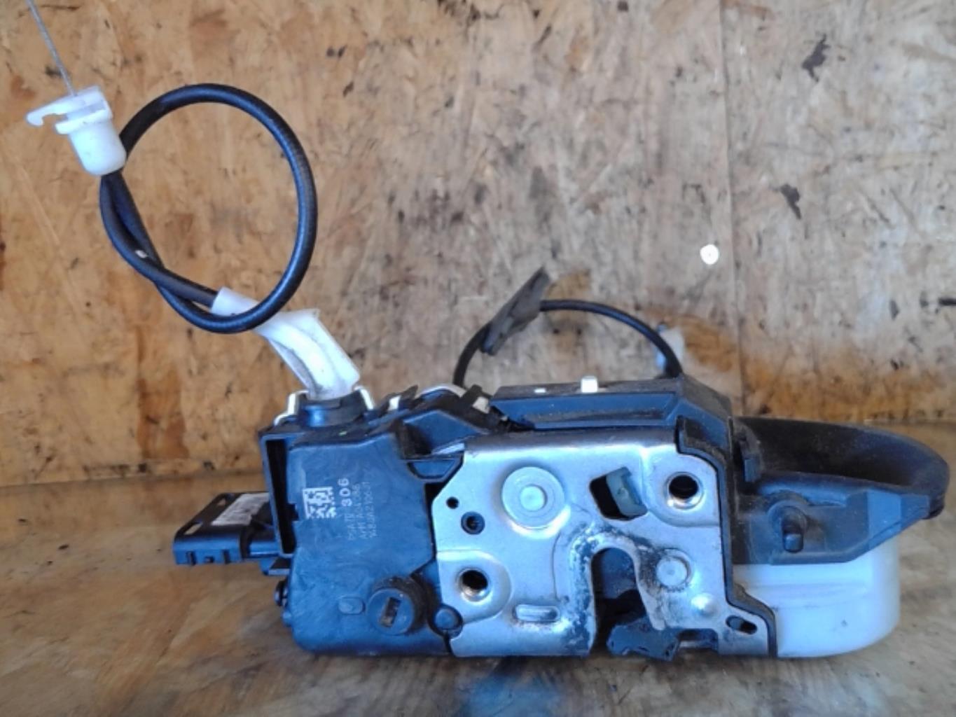 Serrure avant gauche CITROEN C3 2 PHASE 1 Diesel - 1
