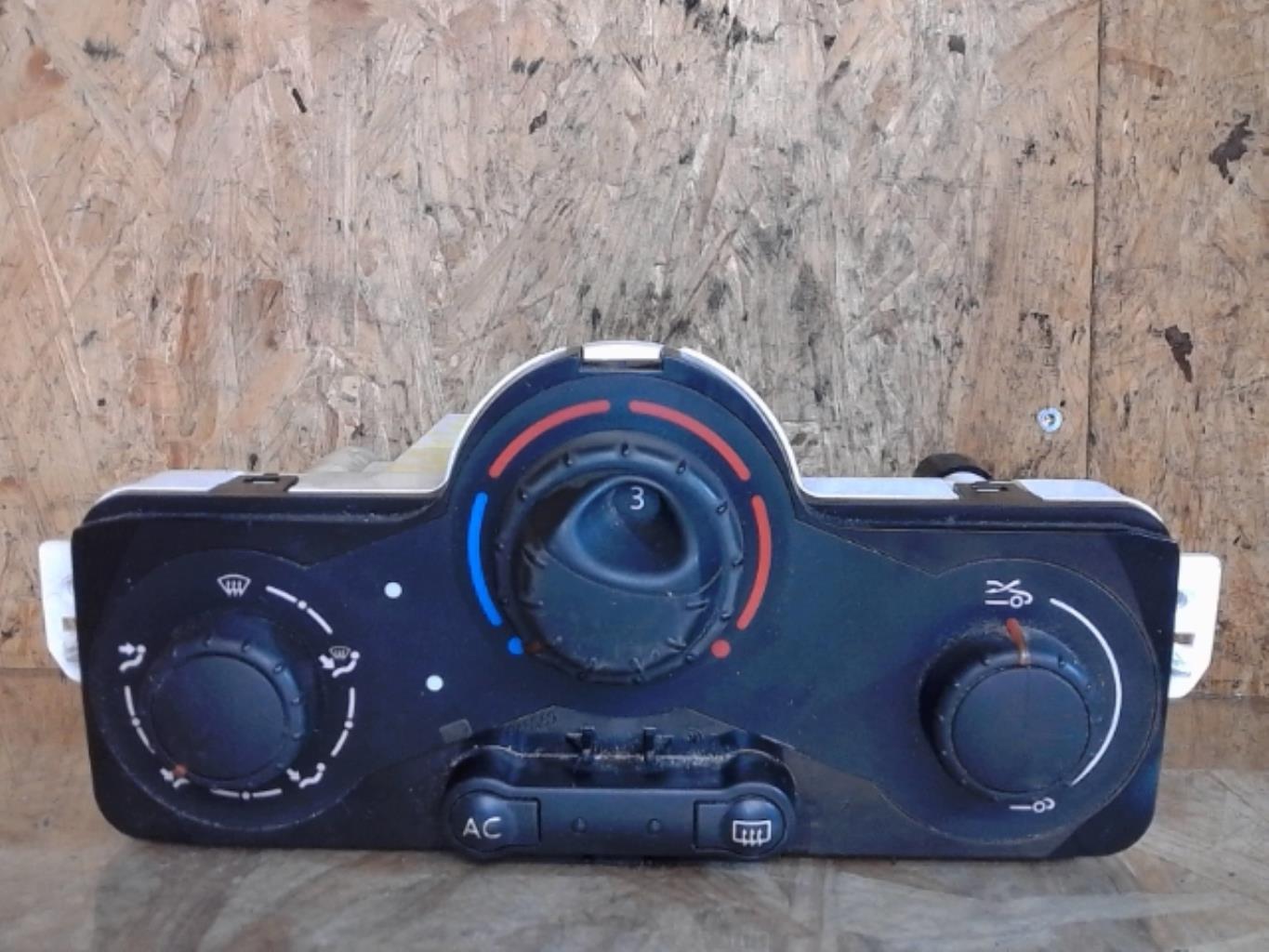 Commande chauffage RENAULT MODUS PHASE 1 Diesel - 1