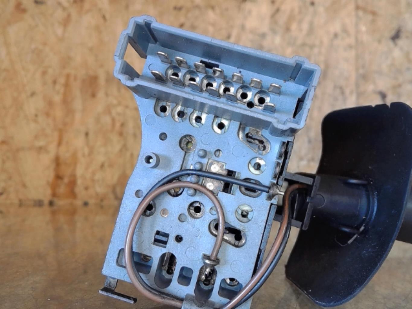Commodo phare RENAULT CLIO 2 PHASE 1 Essence - 1