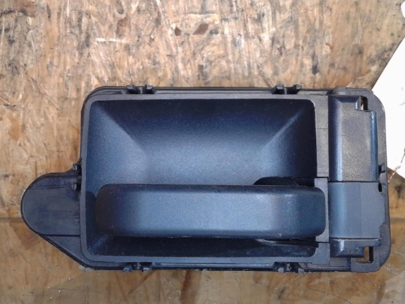 Poignee interieur avant droit CITROEN AX PHASE 2 Essence - 1