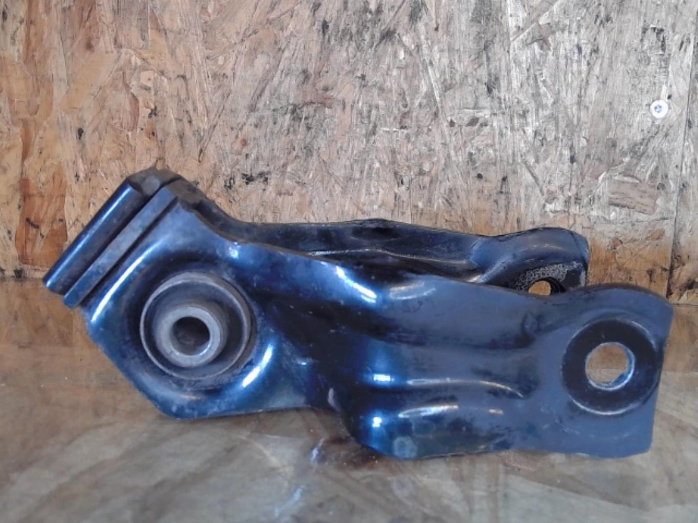 Support moteur CITROEN C4 2 PHASE 1 Diesel - 1