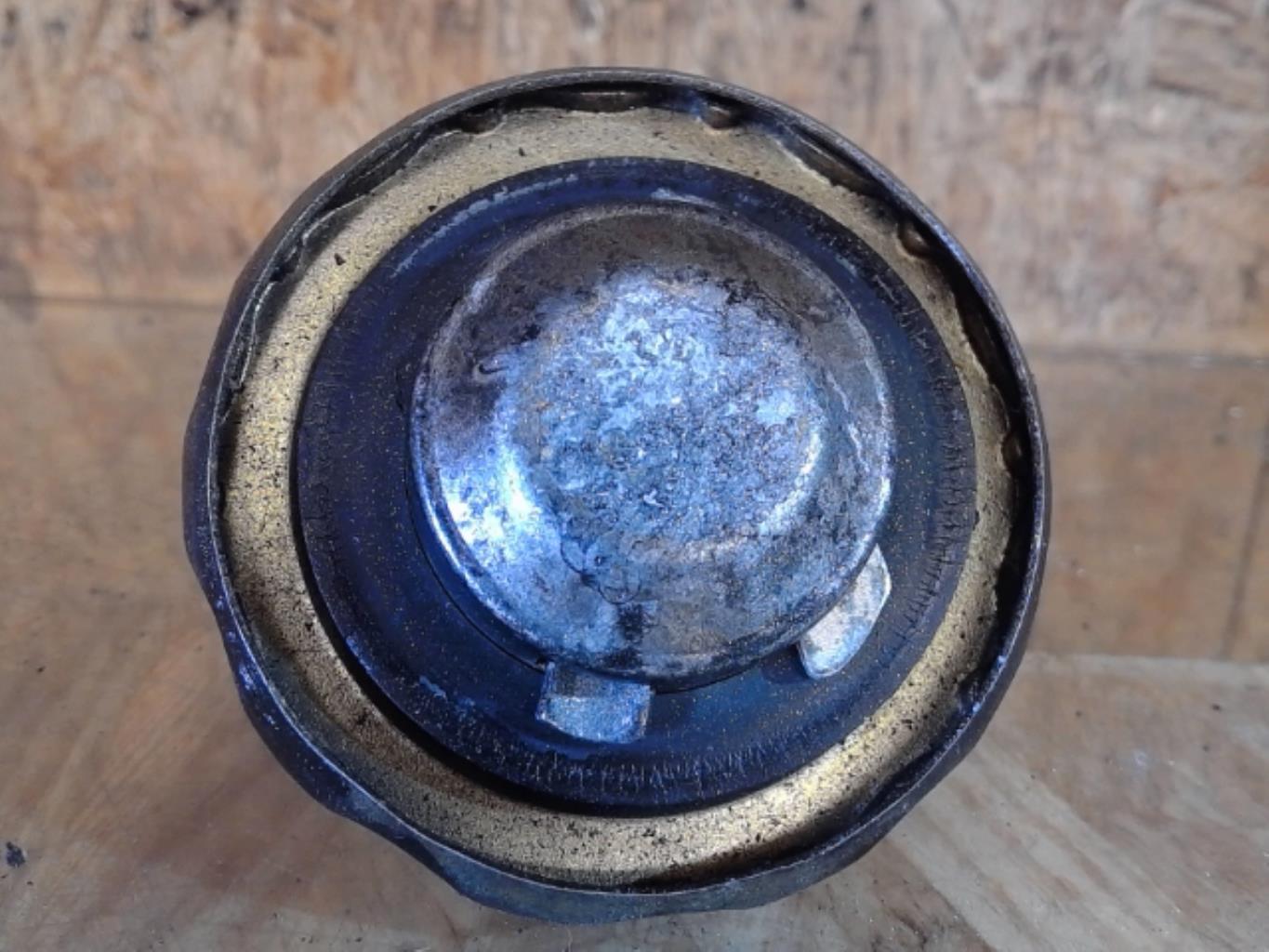 Bouchon de carburant VOLKSWAGEN POLO COUPE PHASE 1 Essence - 1