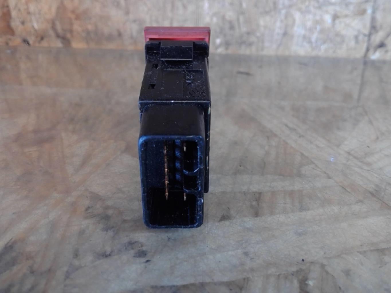 Bouton de warning KIA PICANTO 1 PHASE 1 Essence - 1