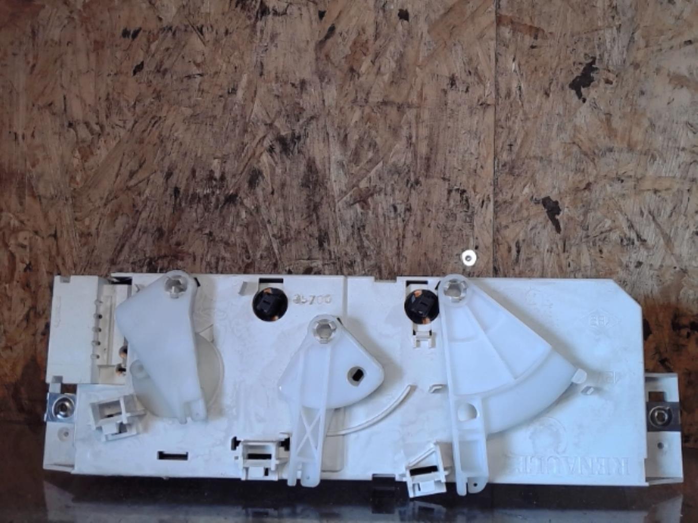 Commande chauffage RENAULT TWINGO 1 PHASE 3 Essence - 1