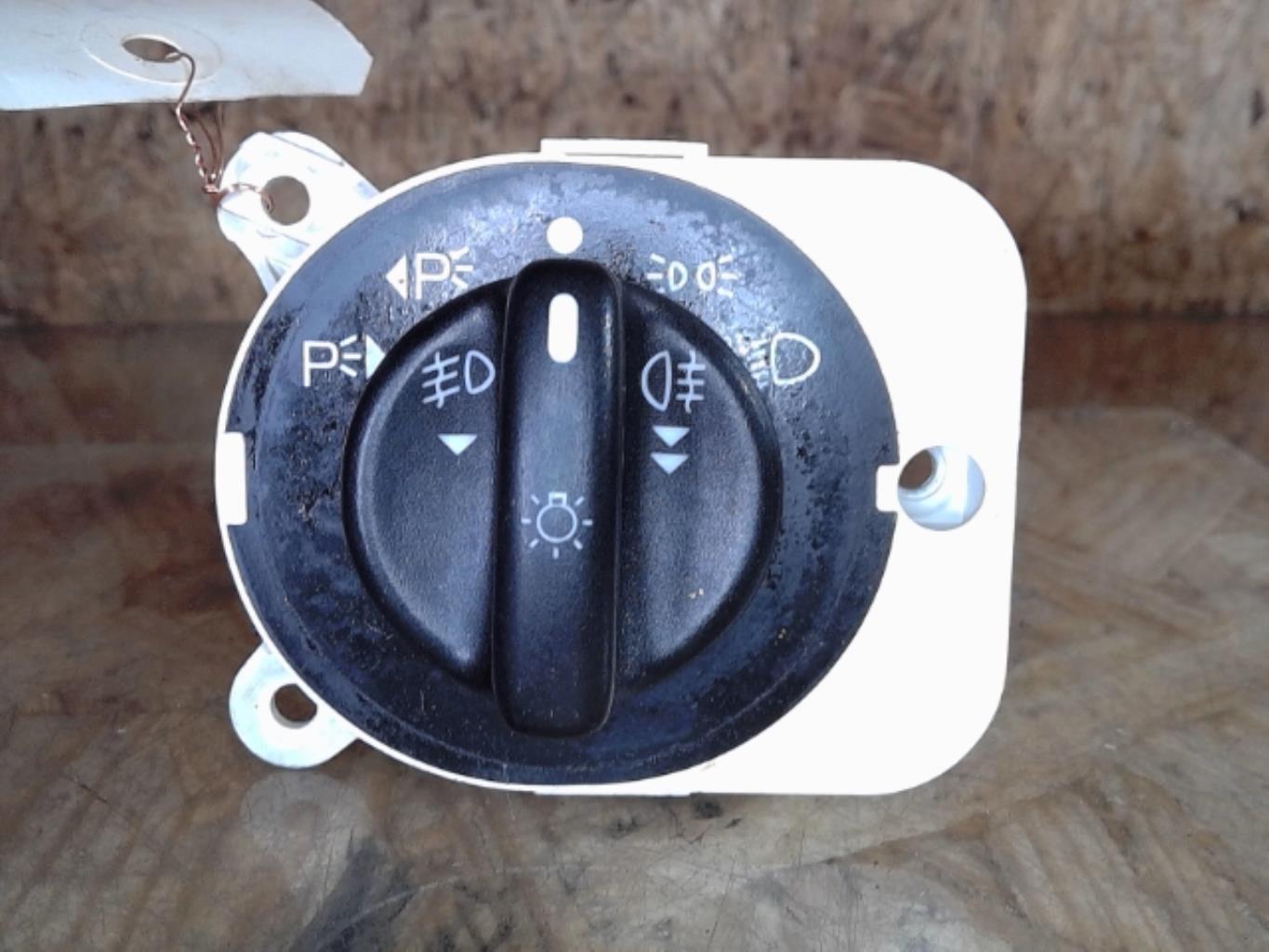 Commande de phare FORD MONDEO 1 PHASE 2 Diesel - 1