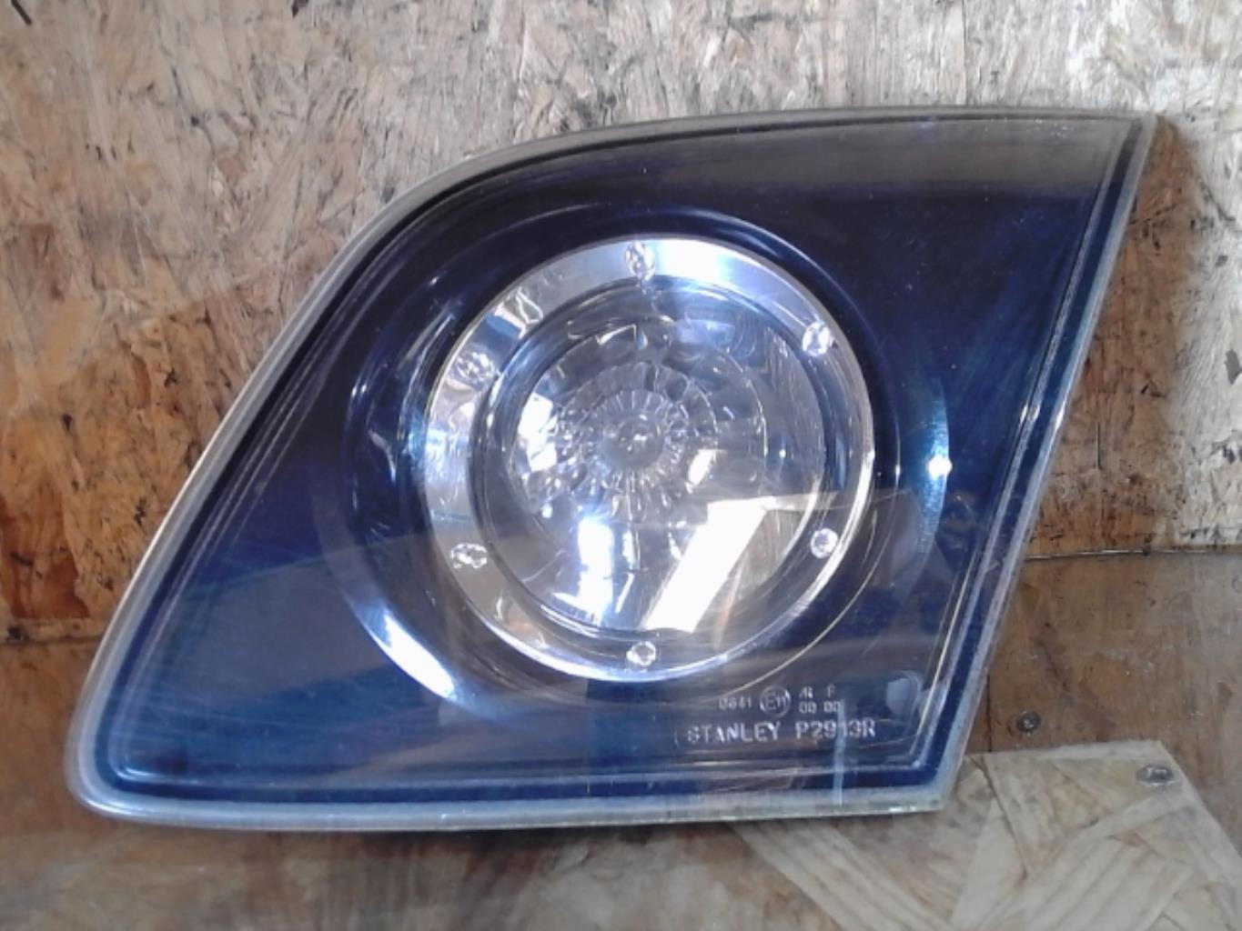 Feu arriere secondaire droit (feux) MAZDA 3 1 PHASE 1 Essence - 1