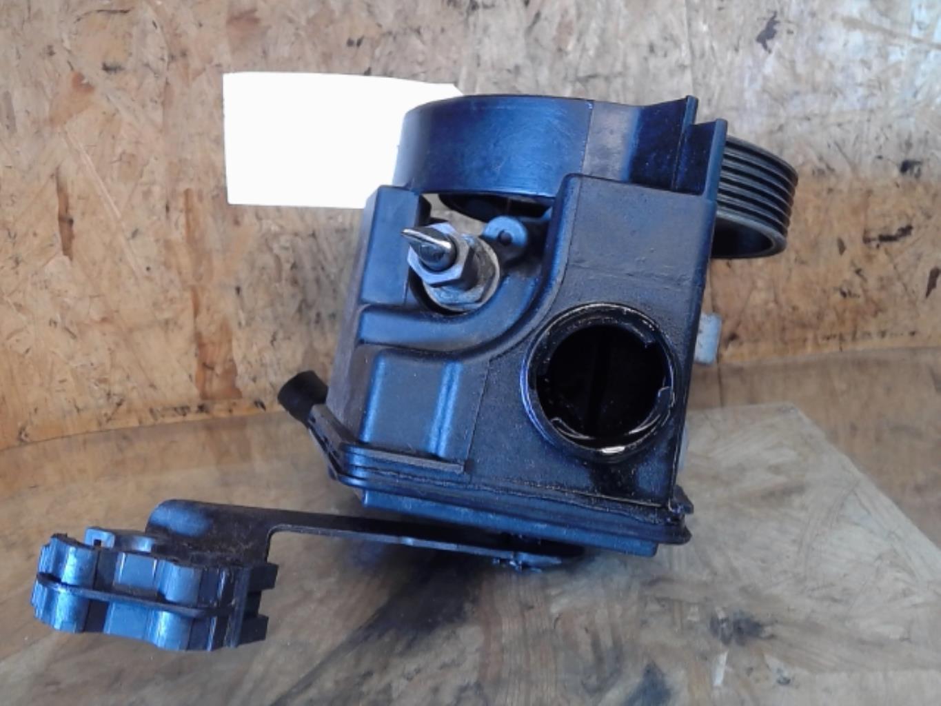 Pompe de direction PEUGEOT 206+ Diesel - 1
