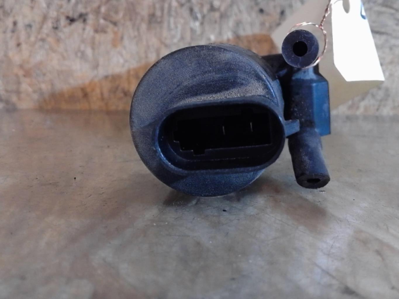 Pompe lave glace avant RENAULT TWINGO 1 PHASE 1 Essence - 1