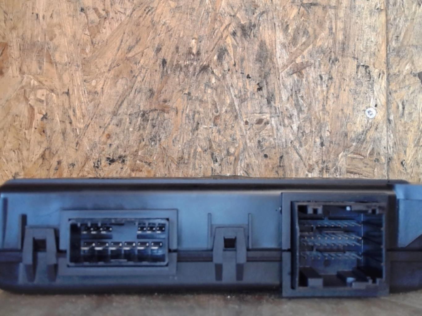 Calculateur FIAT STILO BREAK Diesel - 1