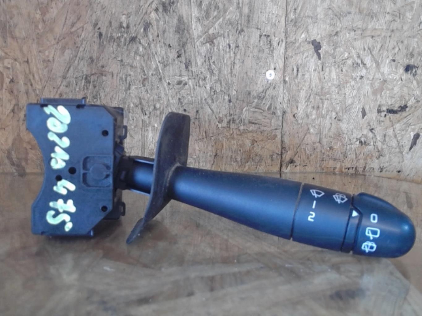 Commodo d'essuie glaces RENAULT CLIO 2 PHASE 2 Diesel - 1