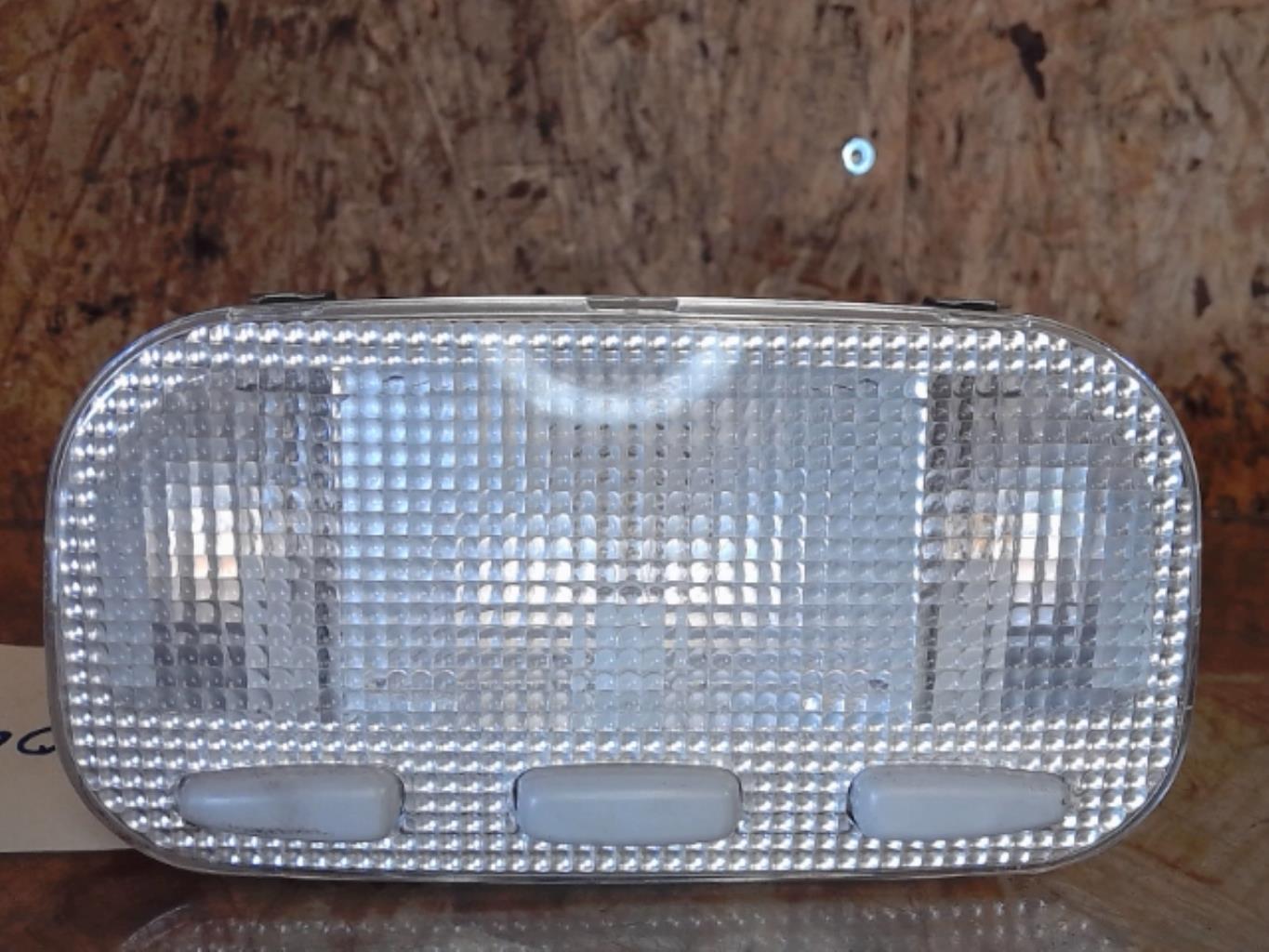 Eclairage de plafonnier CITROEN C3 PLURIEL PHASE 1 CABRIOLET Essence - 1