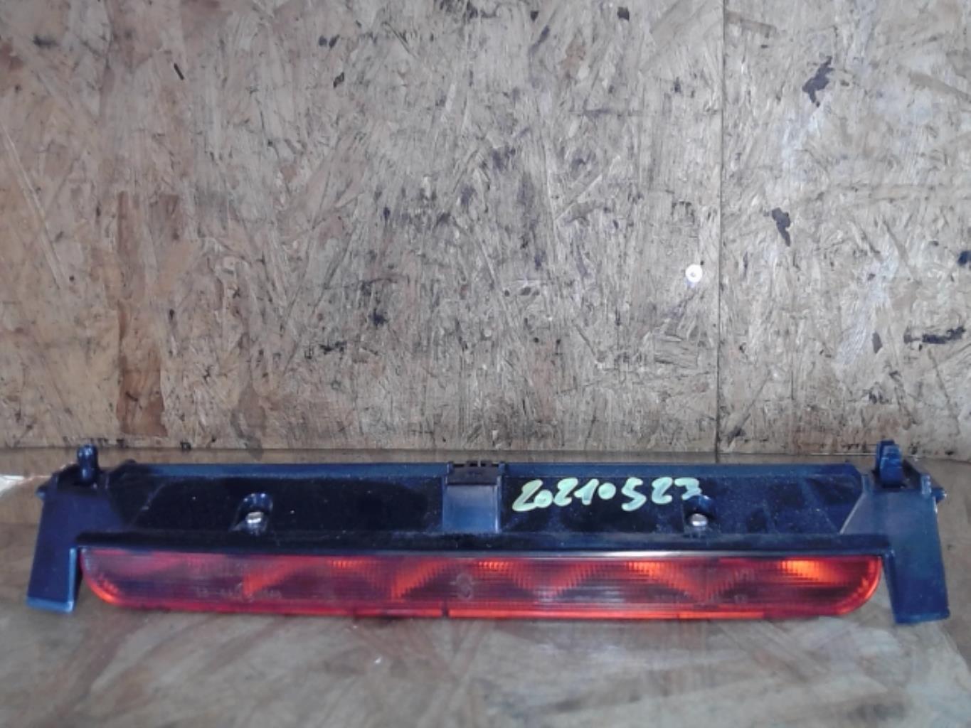 Feu arriere stop central PEUGEOT 807 Diesel - 1