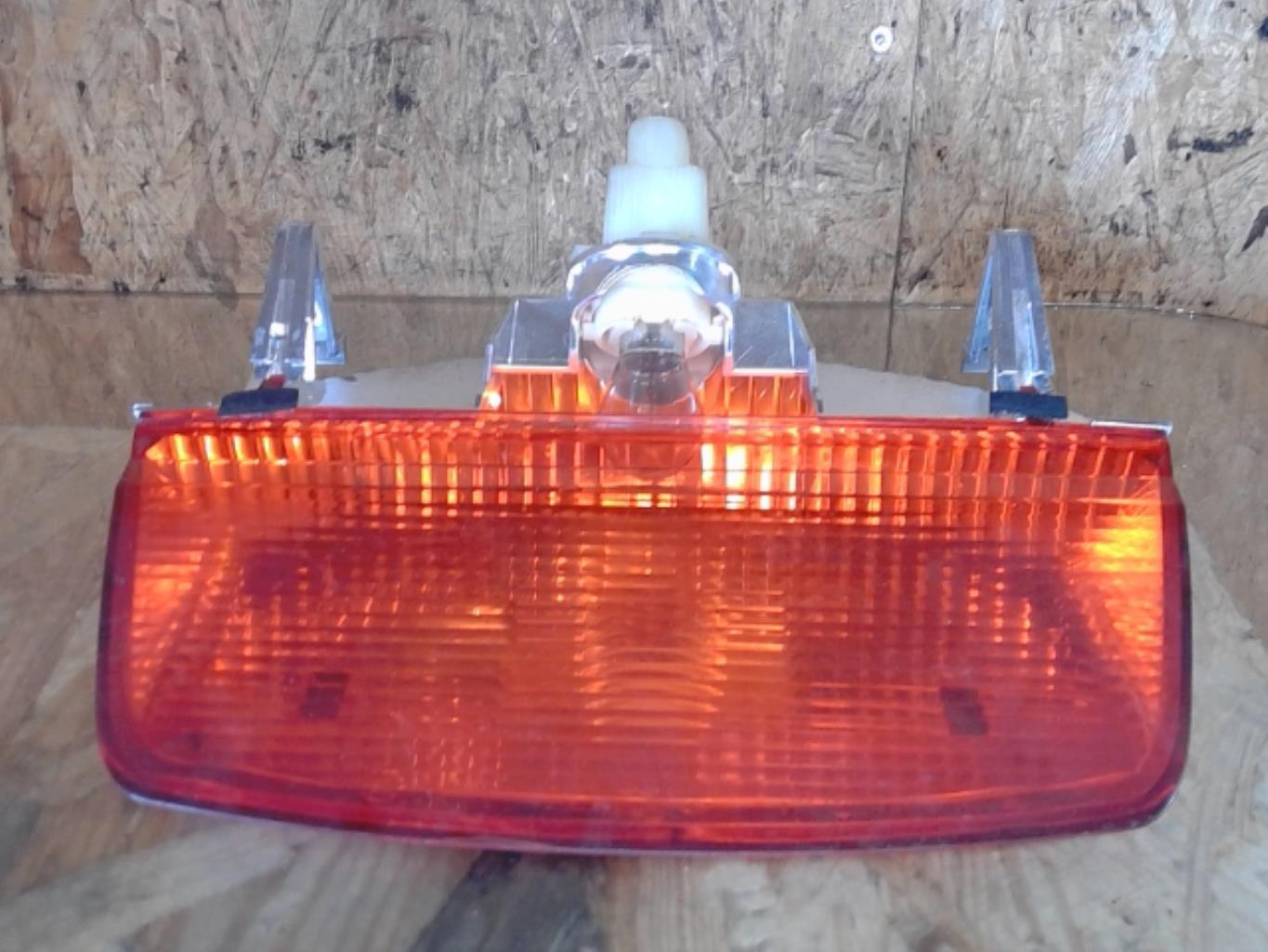 Feu arriere stop central NISSAN MICRA 3 PHASE 1 Essence - 1