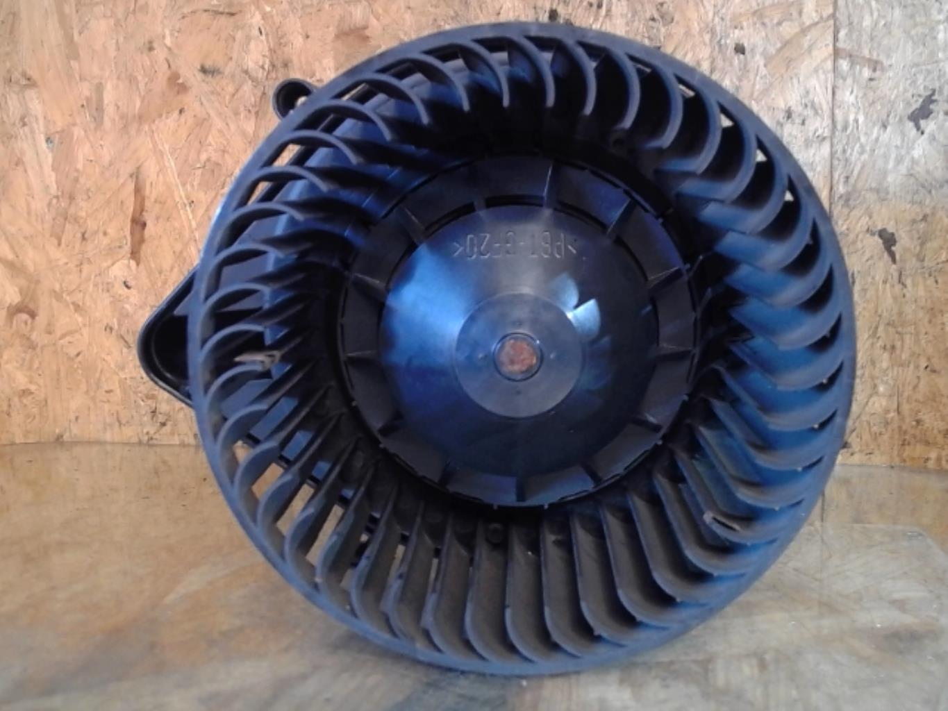Pulseur d'air AUDI A4 2 AVANT PHASE 1 BREAK Diesel - 1