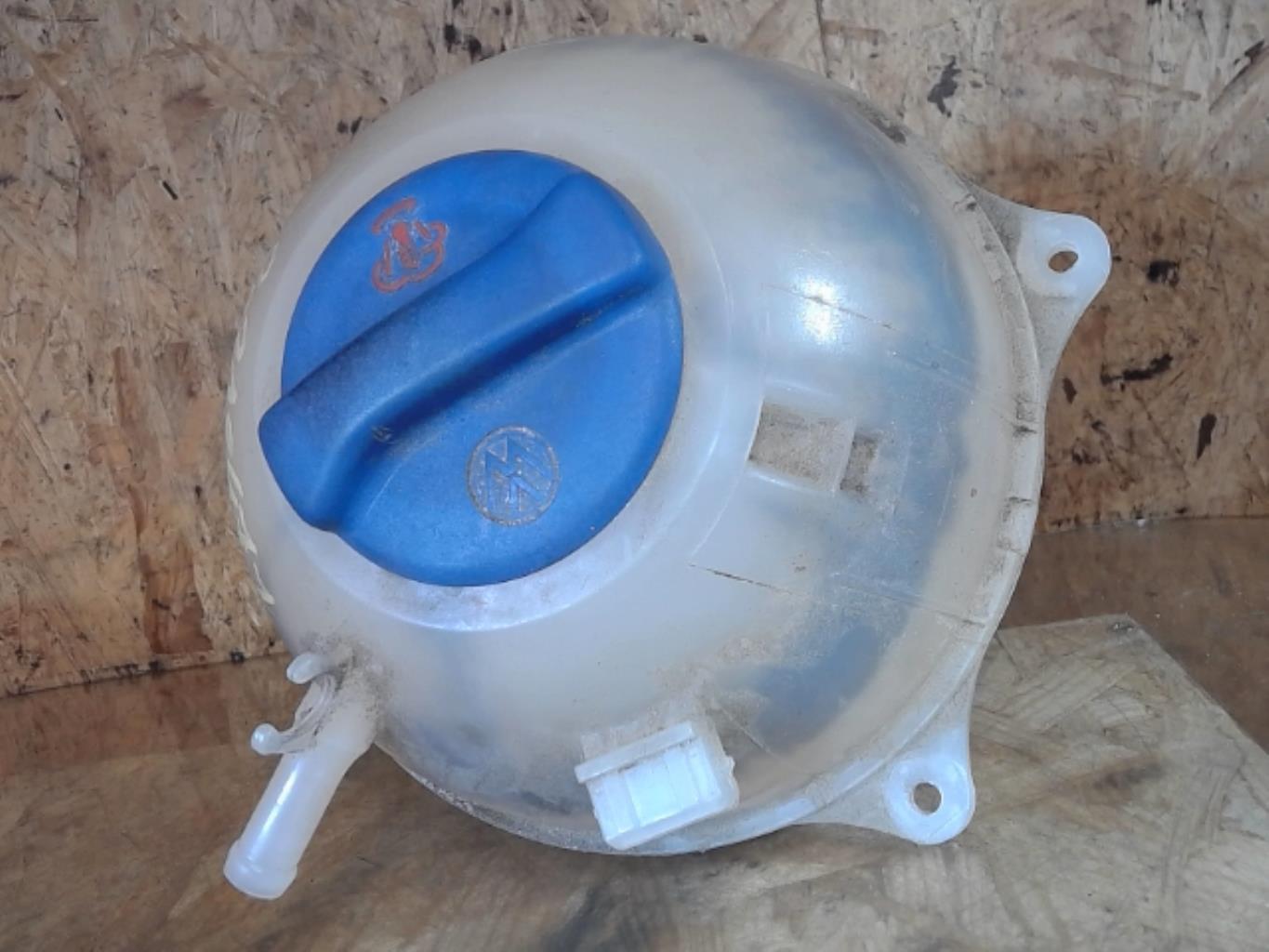 Vase d'expansion VOLKSWAGEN TRANSPORTER 4 PHASE 2 Diesel - 1