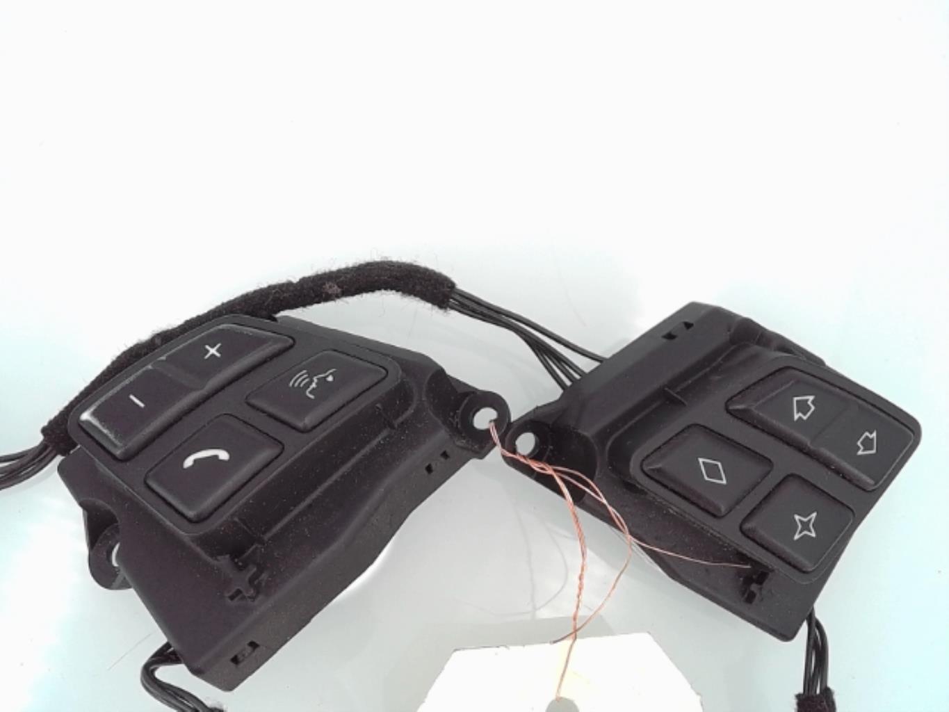Commande autoradio BMW SERIE 3 E91 TOURING PHASE 1 BREAK Diesel - 1