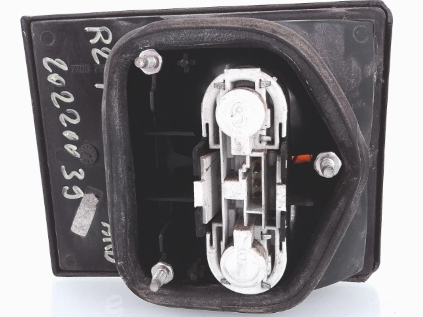 Feu arriere secondaire droit (feux) RENAULT R21 PHASE 2 BREAK Diesel - 1