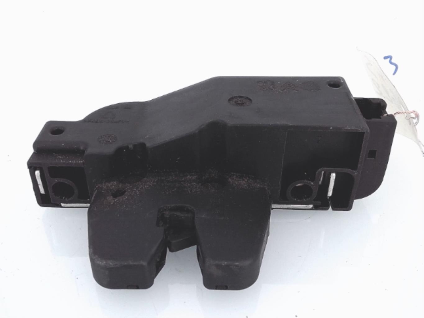 Serrure de hayon CITROEN C5 1 PHASE 2 BREAK Diesel - 1