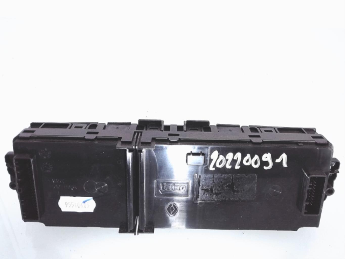 Commande chauffage RENAULT MEGANE 3 PHASE 1 COUPE Diesel - 1