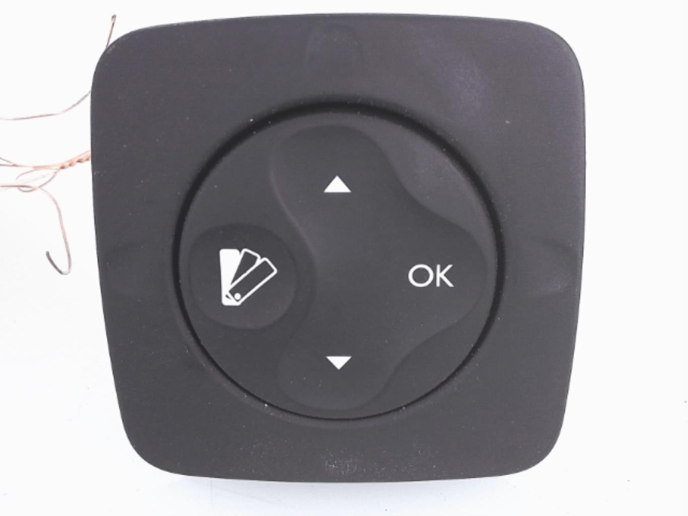 Bouton/Interrupteur RENAULT SCENIC 3 PHASE 1 Diesel - 1