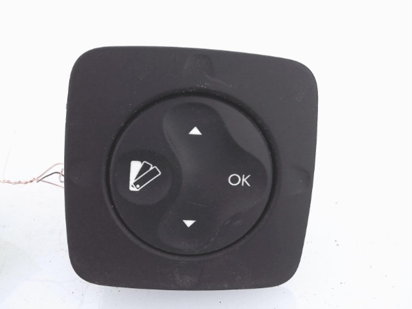 Commande retroviseurs RENAULT SCENIC 3 PHASE 1 Diesel - 1