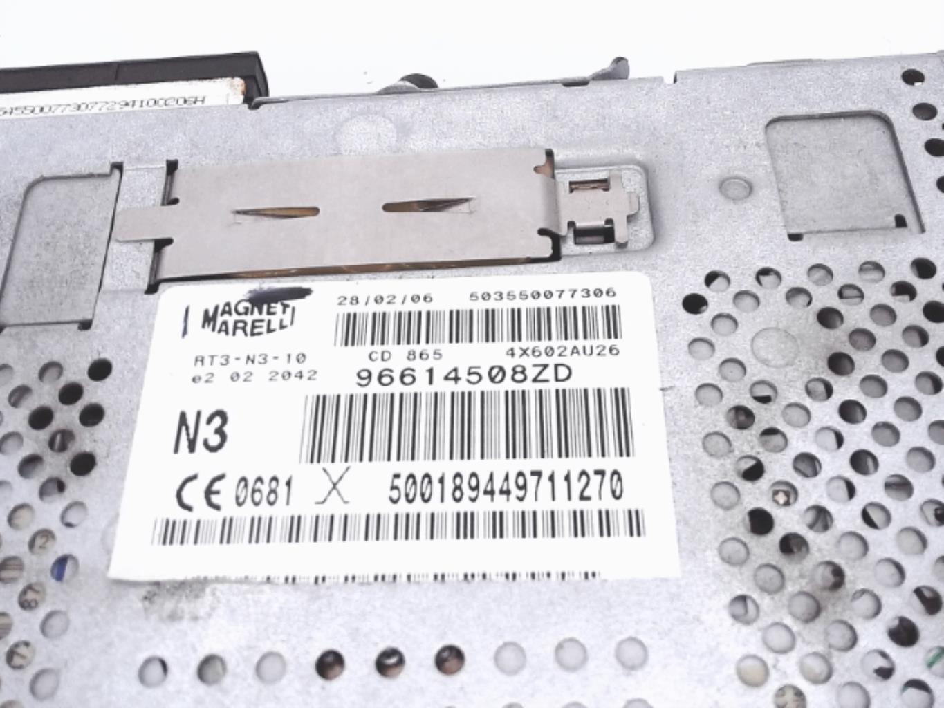 Autoradio d'origine CITROEN C6 Diesel - 1