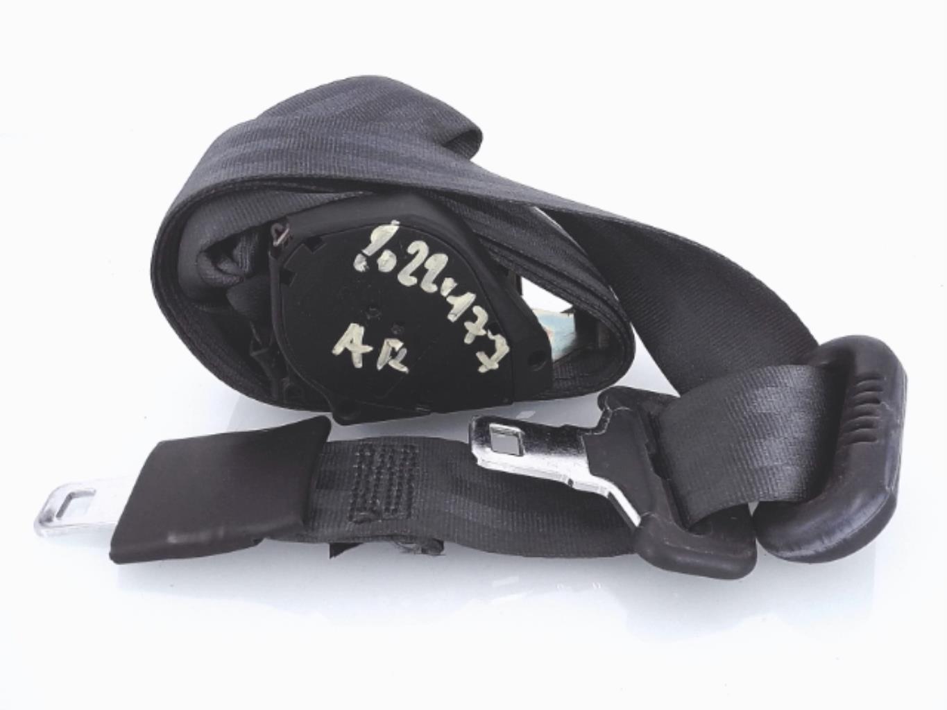 Ceinture arriere centrale RENAULT CLIO 2 PHASE 2 Diesel - 1