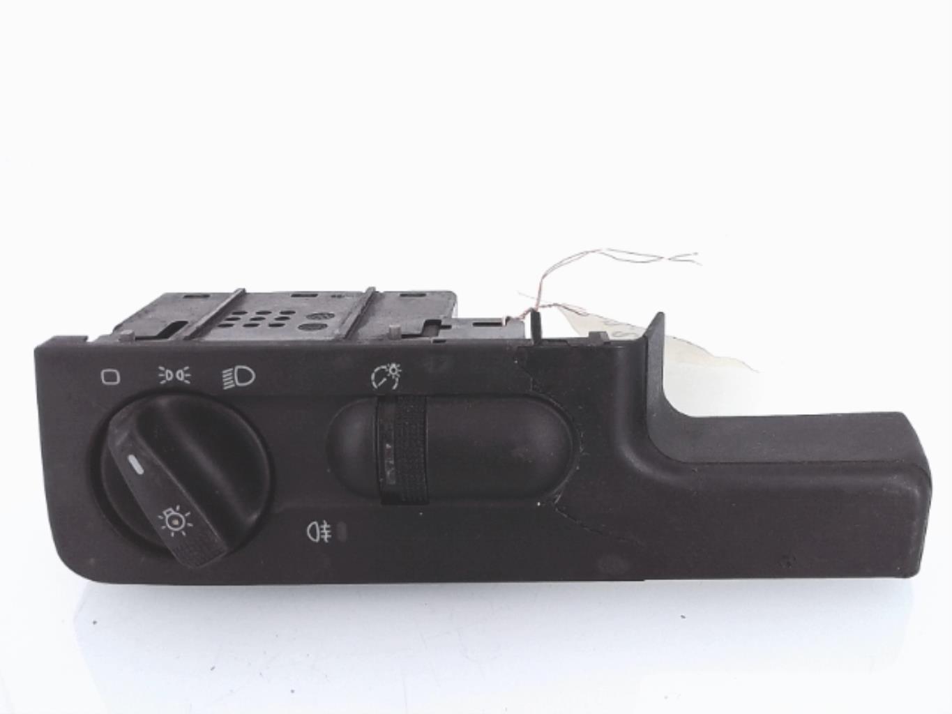 Commande de phare VOLKSWAGEN PASSAT 3 PHASE 2 BREAK Diesel - 1