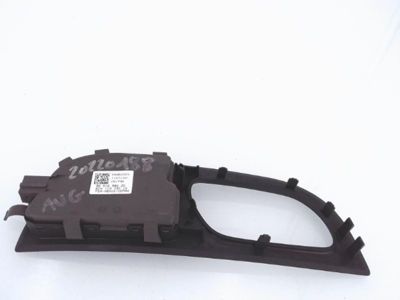 Commande de reglage de siege CITROEN C6 Diesel - 1