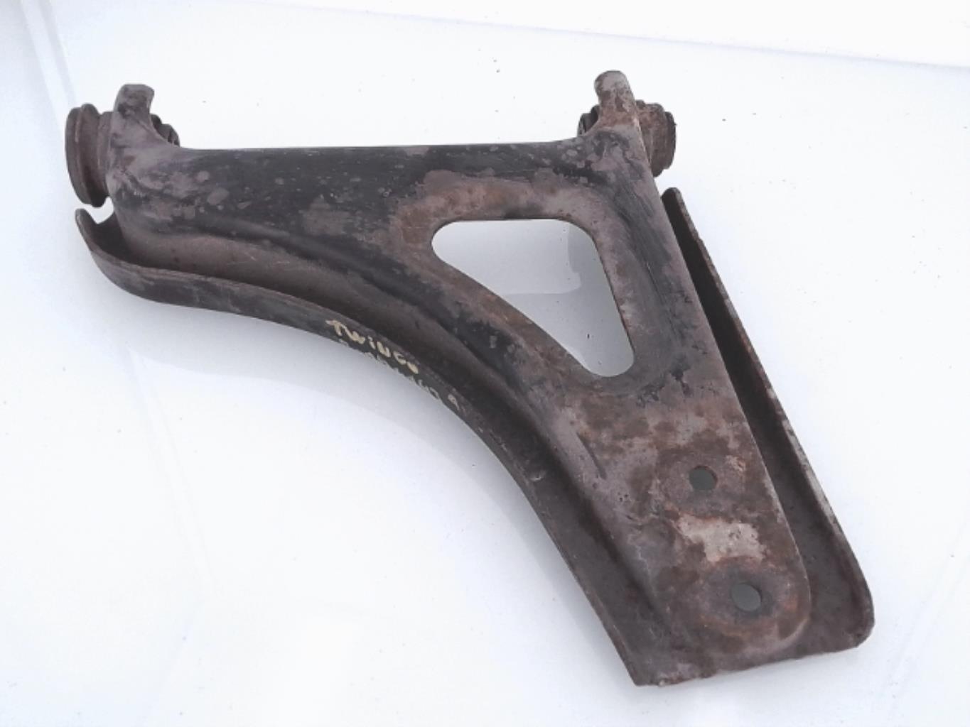 Triangle avant gauche RENAULT TWINGO 1 PHASE 3 Essence - 1