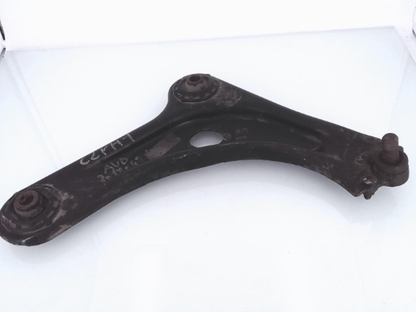 Triangle avant droit CITROEN C2 PHASE 1 Diesel - 1