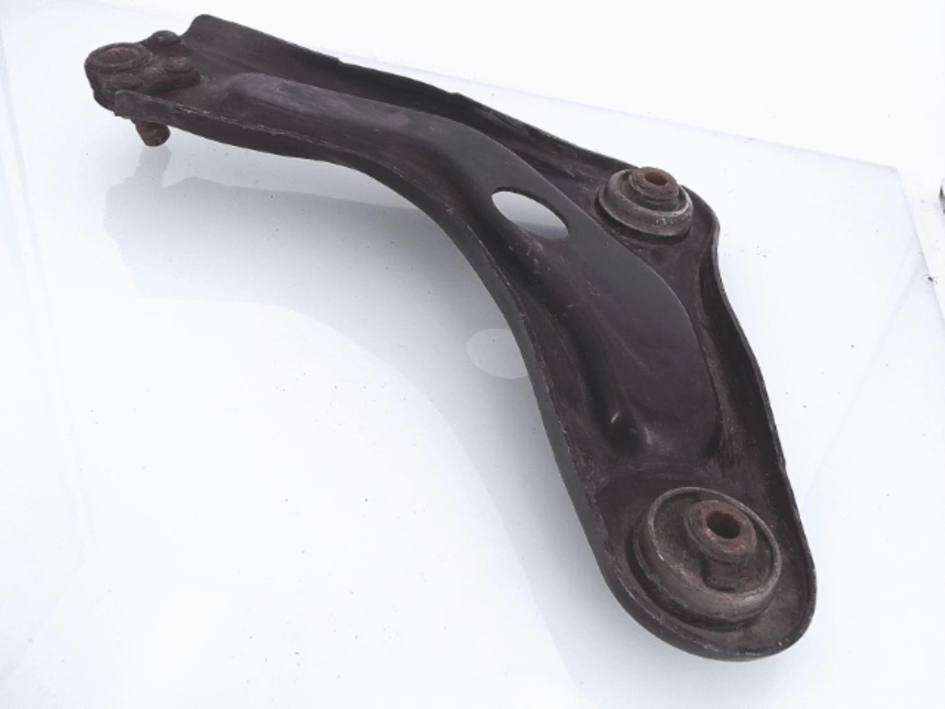 Triangle avant droit PEUGEOT 207 PHASE 1 Diesel - 1