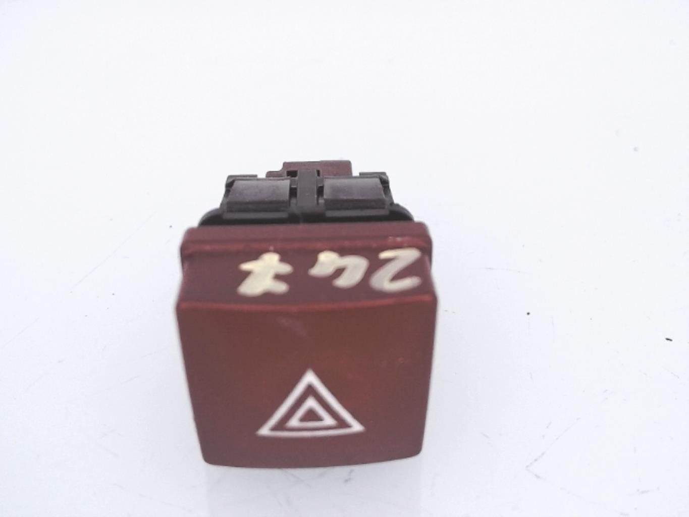 Bouton de warning PEUGEOT 207 PHASE 1 Diesel - 1