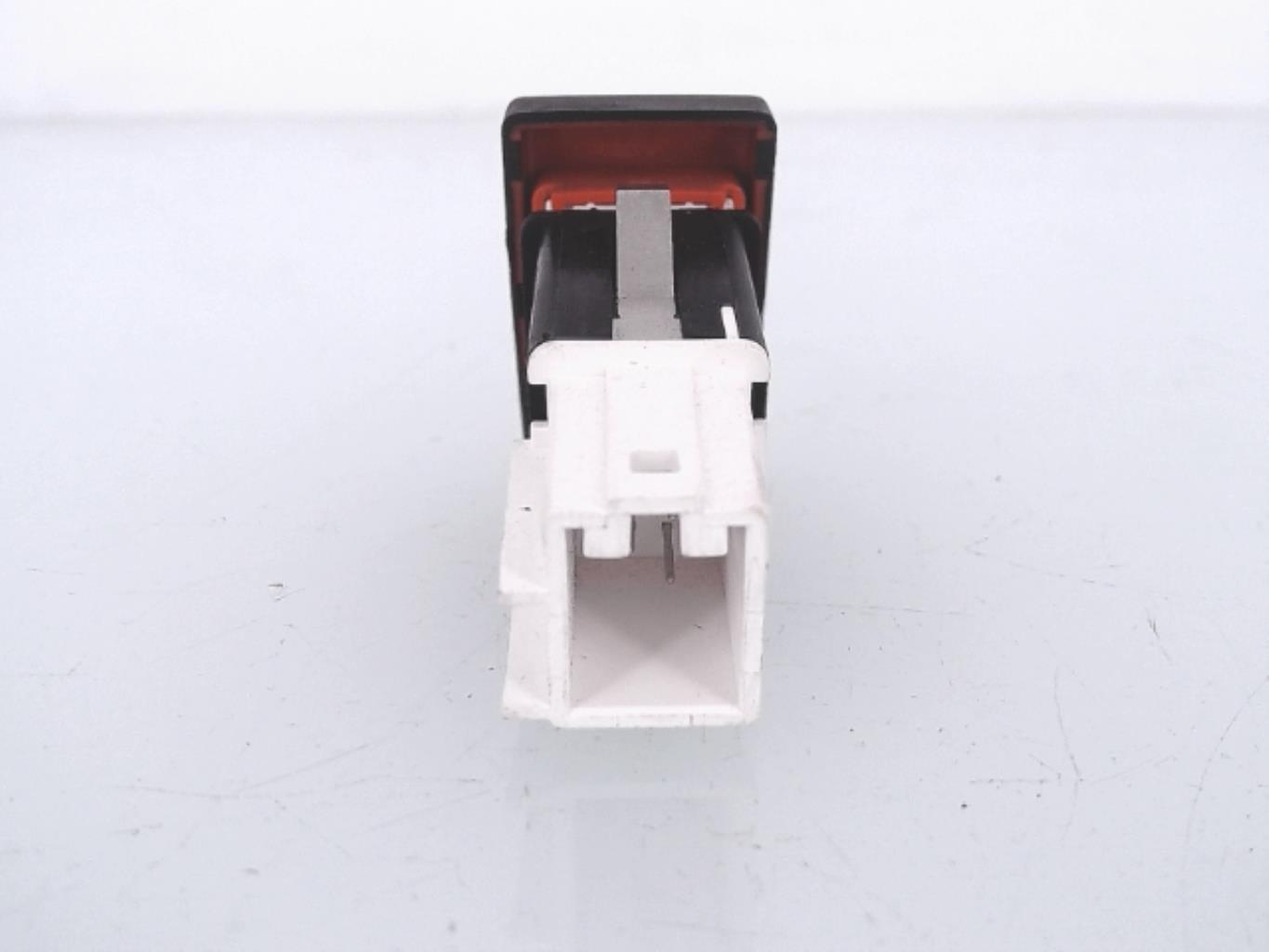 Bouton de warning VOLKSWAGEN GOLF 6 Diesel - 1