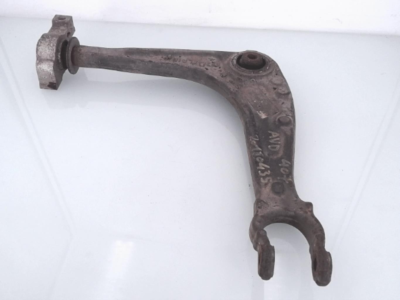 Triangle avant droit PEUGEOT 407 PHASE 1 Essence - 1