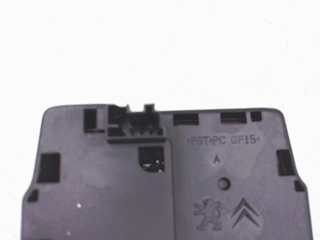 Commande GPS PEUGEOT 508 1 SW PHASE 1 BREAK Diesel - 1