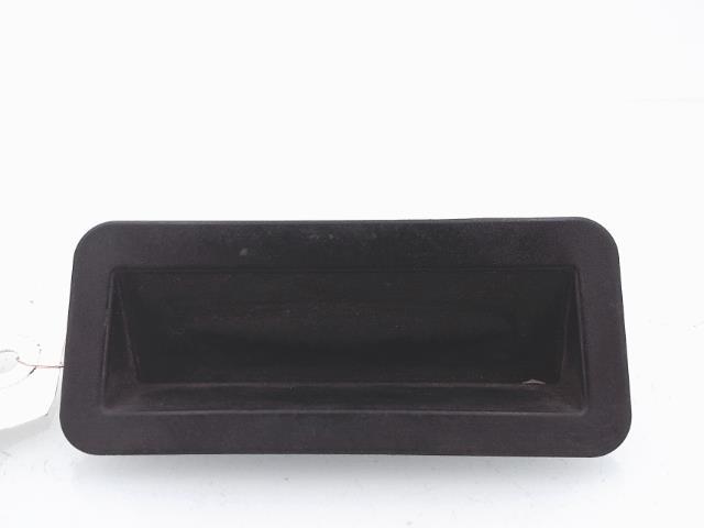 Bouton de coffre FORD MONDEO 3 PHASE 1 BREAK  - 1