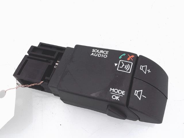 Commande autoradio RENAULT TWINGO 2 PHASE 1 Diesel - 1