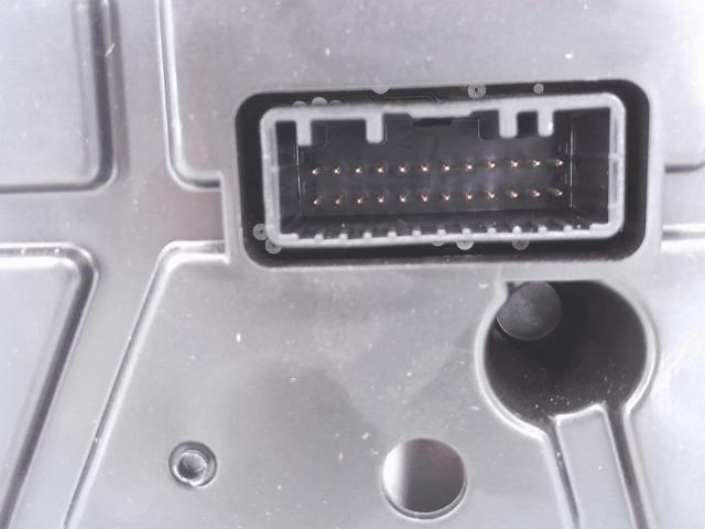 Compteur RENAULT CLIO 4 PHASE 2 Essence - 1