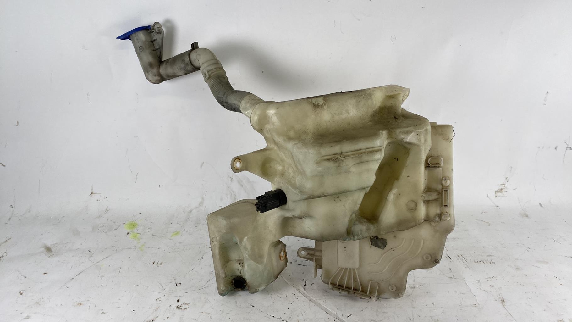 Vase de lave glace FORD MONDEO 3 PHASE 1 BREAK  - 1