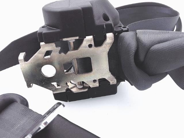 Ceinture arriere centrale RENAULT CLIO 2 PHASE 2 Essence - 1